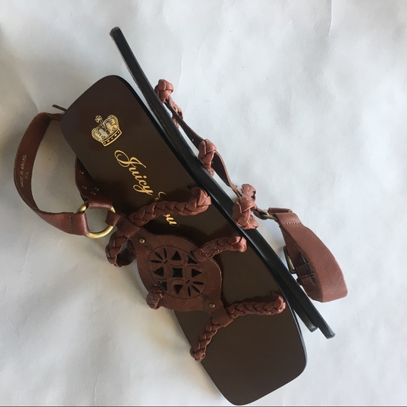 Juicy Couture Sandals Boho Studded Woven Cutout Real Leather Gladiator Flats 7 - Picture 4 of 8